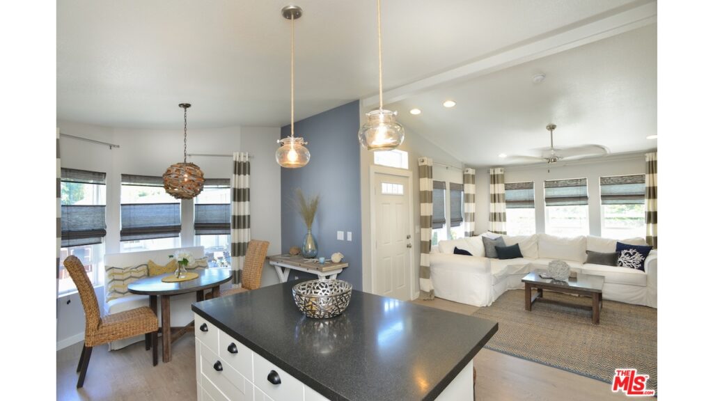 8 Mobile Home Renovation Ideas That Increase Value